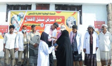 تدشين الحملة الوطنية ضد شلل الأطفال في مديرية المحفد