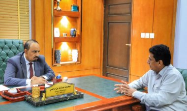 محافظ حضرموت يبحث مع وكيل وزارة الشؤون القانونية خطط تأهيل قانوني الوحدات الإدارية