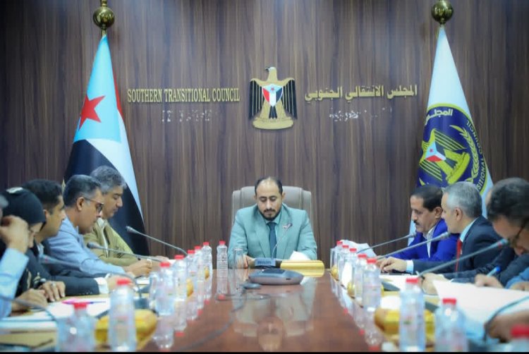 الأمانة العامة تناقش الأوضاع التي خلفها المنخفض الجوي في عدد من محافظات الجنوب