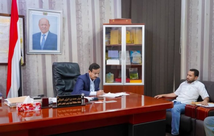 محافظ شبوة يوجه باعتماد إقامة معرض شبوة للكتاب 2025 لتعزيز الثقافة والوعي المعرفي