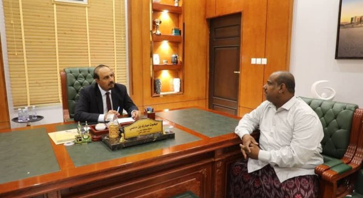 محافظ حضرموت يطلع على الأوضاع العامة لمديرية يبعث