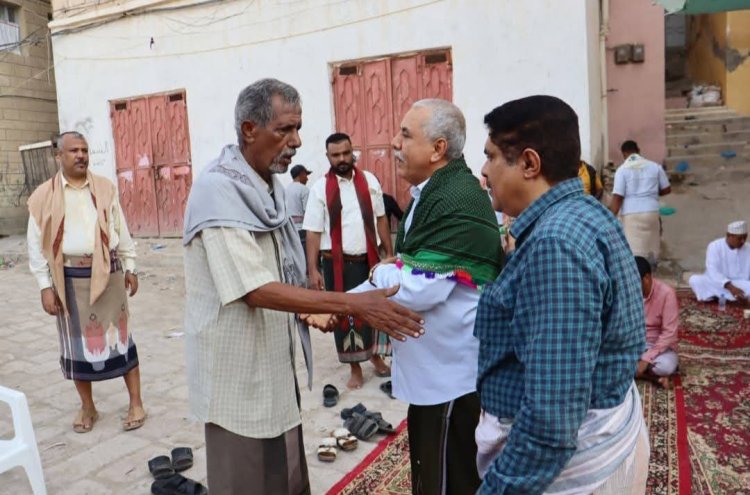 الشعيبي والمحمدي يقدّمان واجب العزاء في وفاة العميد الركن سالم عمر باشادي