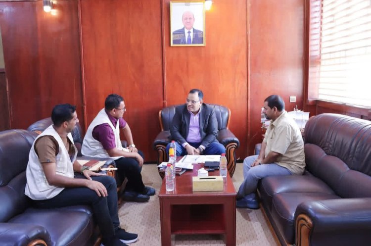 الوزير السقطري يلتقي فريق مؤسسة سقطرى للزراعة والتنمية الريفية المستدامة