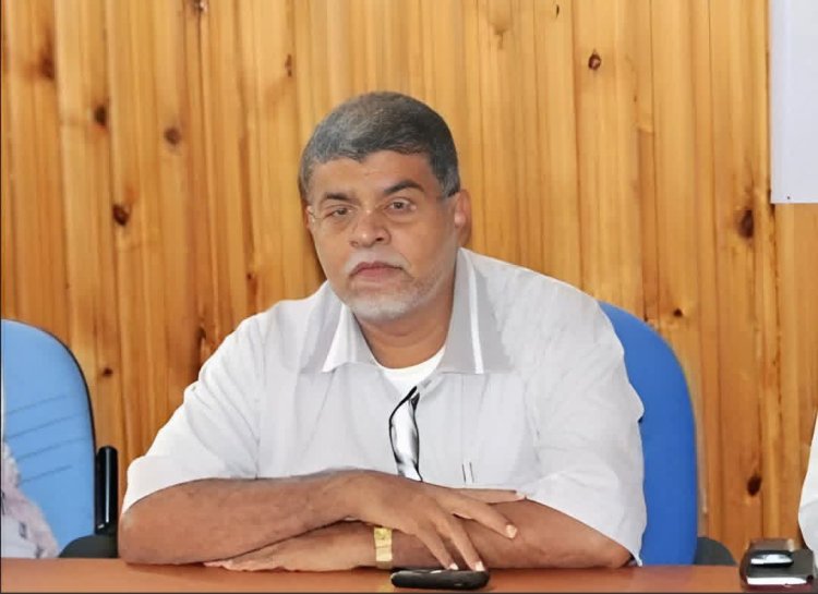 السلطة بالشحر تنعي وفاة المغفور له بإذن الله تعالى المدير العام الاسبق لمديرية الشحر  أحمد عمر مدي