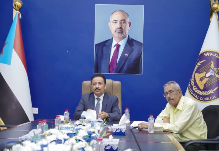 المجلس الانتقالي الجنوبي يقدّم إحاطة لوسائل الإعلام الدولية حول الملفات السياسية والاقتصادية والأمنية