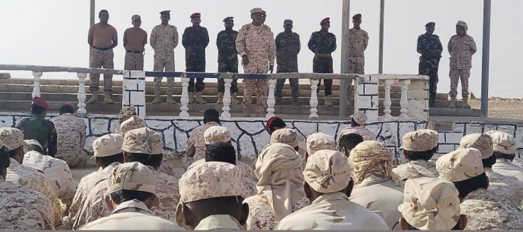 التوجية المعنوي باللواء الثاني دفاع ساحلي ينفذ محاضرة توجبهية عن العنصرية والقبلية والحزبية في المؤسسة العسكرية بمعسكر اللواء في "قارة الفرس"