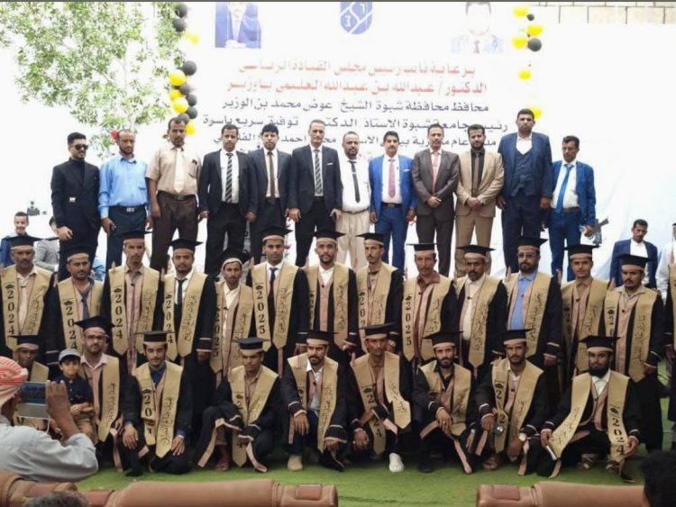 نائب محافظ عدن يدشن مشروع "أبراج المنصورة" التابع لشركة القطيبي ومؤسسة الجهوري