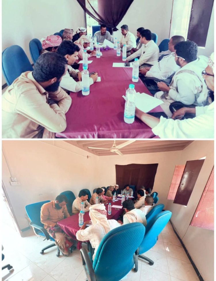 تنفيذي رضوم يعقد اجتماعه الدوري ويثمن توجيهات محافظ شبوة لاعتماد عدد من المشاريع بالمديرية