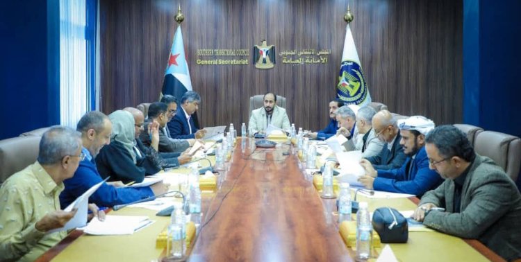 الأمانة العامة تقف أمام التحضيرات الجارية لفعاليات الاحتفال بالذكرى الـ62 لثورة 14 أكتوبر المجيدة