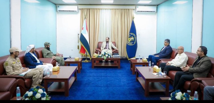 الأمين العام يؤكد دعم المجلس لجهود الحزام الأمني في حفظ الأمن والاستقرار