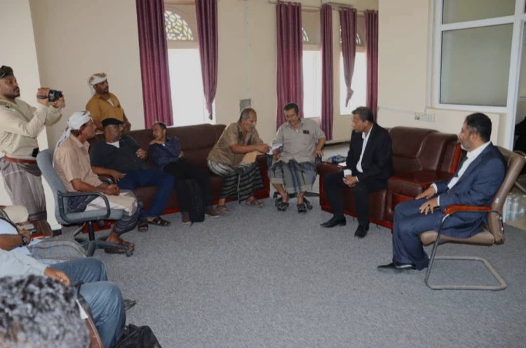 رئيس تنفيذية انتقالي أبين ومحافظ المحافظة يبحثان فرص الاستثمار في المحاجر بمديرية لودر