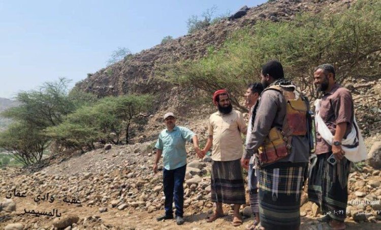 لحج.. المدير العام ومدير أمن المسيمير يتفقدان أعمال صيانة وتأهيل وإصلاح عدد من الطرقات بالمديرية