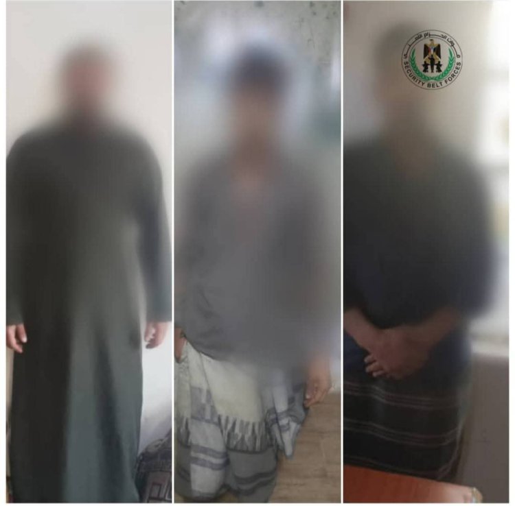 قوات الحزام الأمني بالعاصمة عدن تلقي القبض على عدد من المطلوبين ومواد مخدرة وسلاح