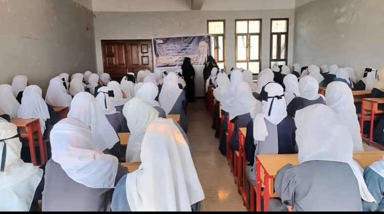 انتقالي الضالع يدشن محاضرات توعوية عن مخاطر وسائل التواصل الاجتماعي