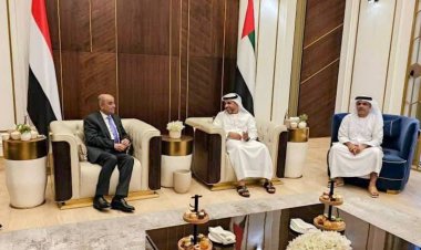 رئيس الوزراء يصل إلى دولة الإمارات العربية المتحدة في زيارة رسمية