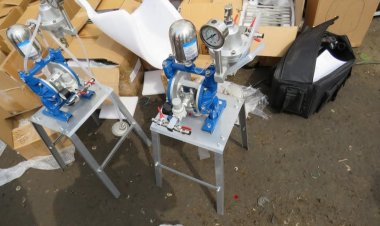 ضبط وتحريز 58 حاوية تزن أكثر من 2500 طن تحتوي على مصانع طائرات مسيرة، ومعدات عسكرية وتجسسية حوثية بميناء عدن