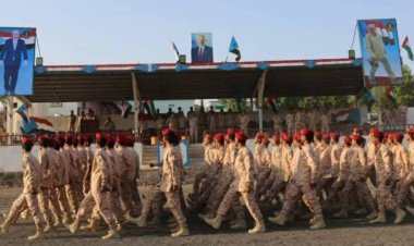 ردفان لحج تشهد عرضًا عسكريًا مهيبًا بحضور وزير الدفاع