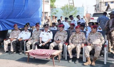 وزير الدفاع يتفقد جاهزية القوات البحرية والدفاع الساحلي