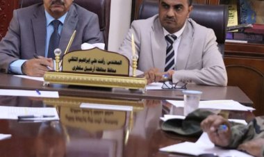 فريق التوجيه والرقابة الرئاسي يبحث مع اللجنة الأمنية بسقطرى ترتيبات إحياء ذكرى 14 أكتوبر