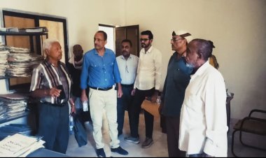 فريق التوجيه والرقابة الرئاسي يطلع على أوضاع مكتب الزراعة والري بمحافظة أبين