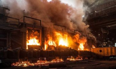 قتلى وجرحى في انفجار ضخم بمصنع تابع للجيش الأمريكي