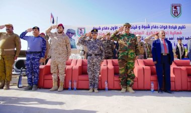 اللواء الأول دفاع شبوة يقيم عرضاً عسكرياً مهيباً احتفاء بذكرى ثورة 14 أكتوبر وإحياء ذكرى استشهاد القائد أحمد محسن السليماني