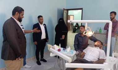 مدير دائرة الصحة المدرسية بالمحافظة يستقبل مدير مستشفى هيا اليحيا ويطلعه على الخدمات الصحية المدرسية فيها.