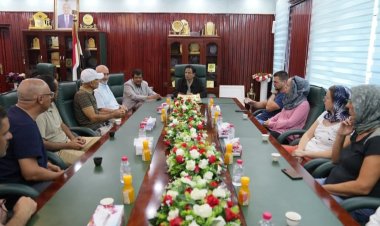 محافظ المهرة يستقبل الفريق الطبي لمنظمة "هامر فوروم" الألمانية المنفذة للمخيم الجراحي الثاني للأطفال ويشيد بجهودهم الإنسانية