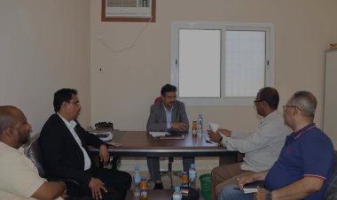 فريق التوجيه والرقابة الرئاسي يتفقد ميناء سقطرى ويشيد بجهود تعزيز الأداء الإداري والأمني