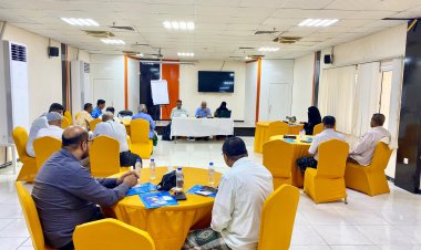 استشارية حضرموت تطلع على نشاطات مؤسسة الاتصالات وجهود مكافحة المخدرات وتناقش دراسة لإنشاء مركز لعلاج الإدمان