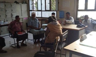 قيادة اللجان المجتمعية بالبريقة تعقد اجتماعا مع قيادة ورؤساء أحياء المنطقة المجتمعية الخامسة بالبريقة