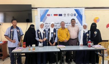 تحت مظلة مركز دراسات المراة.. شبكة بناء السلام تختتم التصفيات الطلابية بالمسابقات الأدبية في ثمان مديريات بعدن.