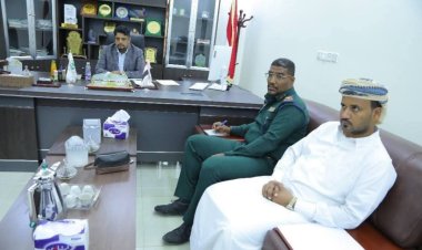 رئيس جامعة المهرة يترأس اجتماعاً للجنة المؤتمر العلمي عن المخدرات والمؤثرات العقلية ويناقش الانشطة المصاحبة لمؤتمر طرابلس 2025م.