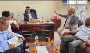 فريق التوجيه والرقابة الرئاسي ينفذ نزولًا ميدانيًا إلى مكتب النفط والمعادن بسقطرى