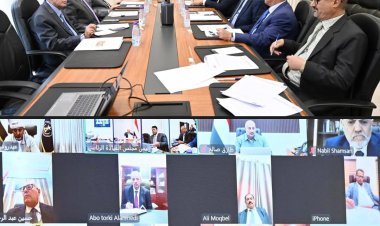 مجلس القيادة الرئاسي يجتمع بالسلطات المحلية ويؤكد أولوية توحيد الموارد وتعزيز الأمن والخدمات