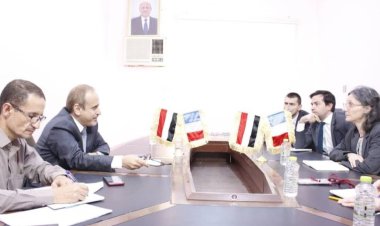 الوزير الوصابي يبحث مع السفيرة الفرنسية تفعيل مراكز اللغة الفرنسية وتعزيز التعاون الأكاديمي