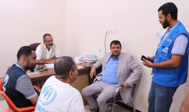 الأمين العام لمحلي المهرة يدشّن مشروع تجديد وثائق اللاجئين الصوماليين بالمحافظة