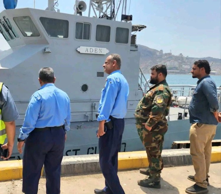 زيارة رسمية للملحق العسكري الفرنسي لميناء الحاويات في العاصمة عدن