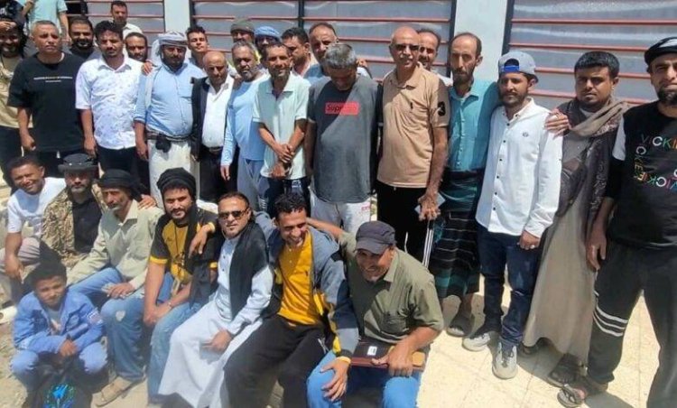 مأمور الحصين بالضالع يستقبل قدامى التلال بقيادة نجوم الزمن الجميل