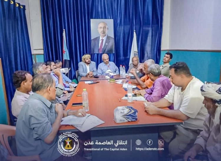 فريق التوجيه والرقابة الرئاسي يتفقد سير العمل التنظيمي بانتقالي خورمكسر