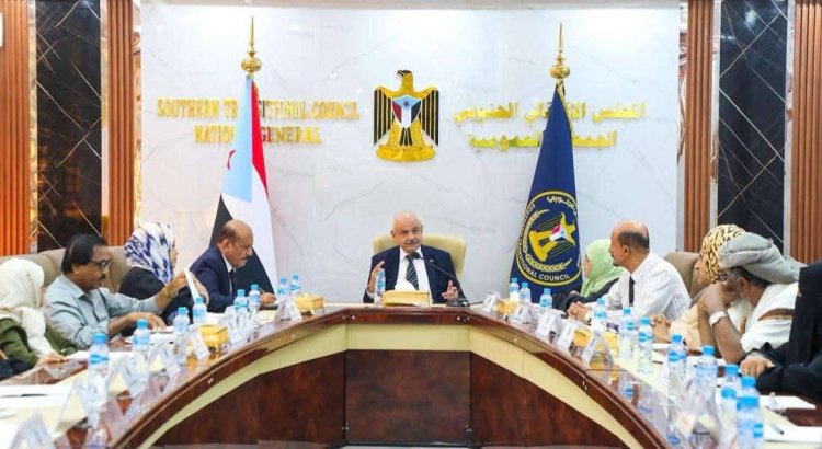 الهيئة الإدارية للجمعية الوطنية تدعو للمشاركة في فعاليات الاحتفال بثورة 14 أكتوبر المجيدة