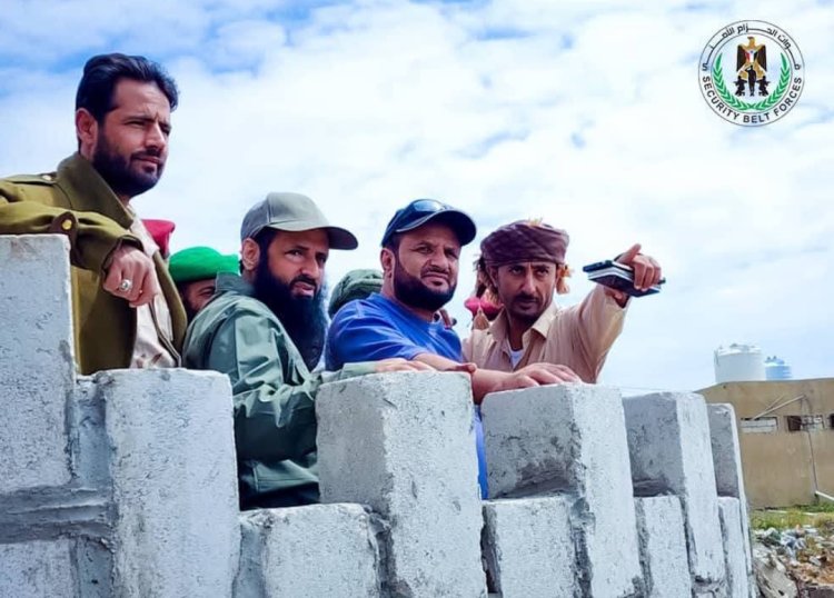 العميد الوالي يزور محور يافع القتالي ويشيد بثباته وانتصاراته