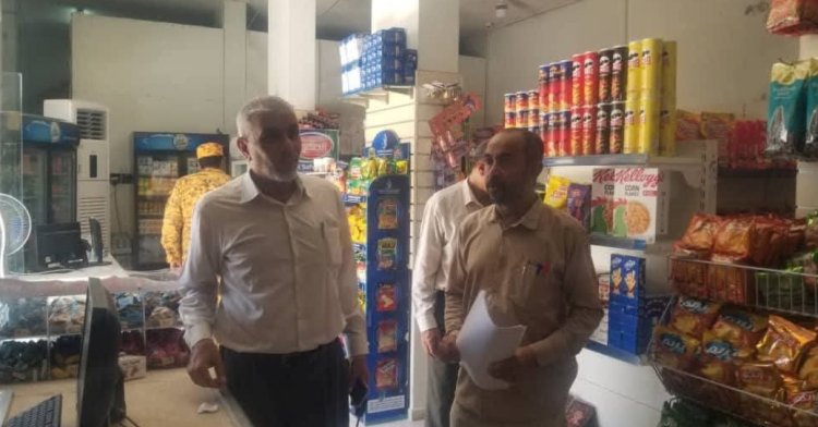 لجنة مراقبة الأسعار بمحافظة المهرة تواصل حملاتها الميدانية لضبط الأسعار في أسواق الغيضة