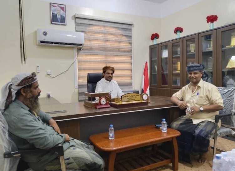 مدير عام مديرية المسيلة يلتقي اللجنة المكلفة من الهيئة العامة للمصائد السمكية بالمحافظة