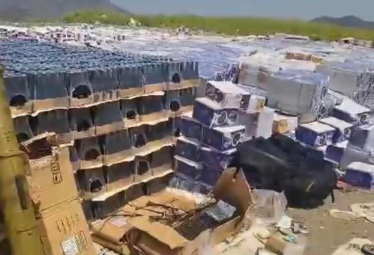 الحملة الأمنية المشتركة تضبط سفينة إيرانية تحمل أسلحة ومنتجات ايرانية الصنع في طريقها للـhـوثيين بالقرب من باب المندب