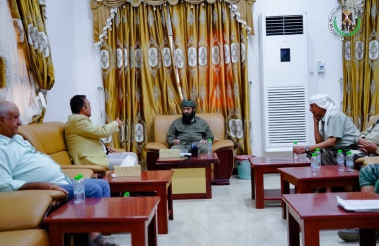 العميد الوالي يلتقي عدداً من قيادات السلطة المحلية بمحافظة أبين