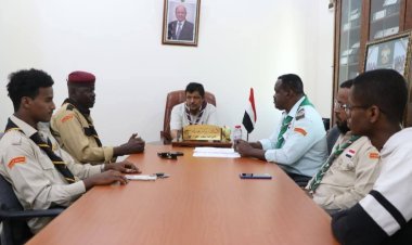 نيمر يؤكد دعم السلطة المحلية لبرامج الكشافة وتنمية الشباب في المهرة