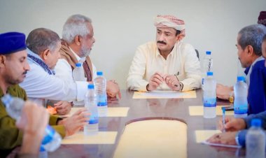 السلطة المحلية بمديرية ميفعة تشيد بجهود محافظ شبوة باعتماد توسعة الخط العام بمدينة عزان