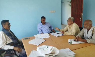 رئيس تنفيذية انتقالي خنفر يلتقي مدير مكتب الزراعة والري بالمديرية