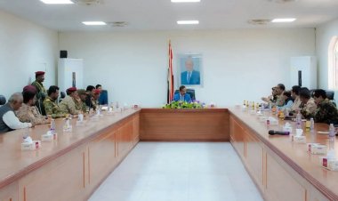 اللجنة الأمنية بمحافظة شبوة تؤكد المضي بثبات في تعزيز الأمن والاستقرار وتحقيق الانتصار على مشاريع الفوضى والإرهاب .